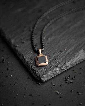 Preview: Titan/Stahl Halskette mit Bronze-Finish und Schwarz Achat Stein - Meraki Bronze